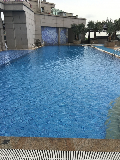 珠海万豪酒店泳池