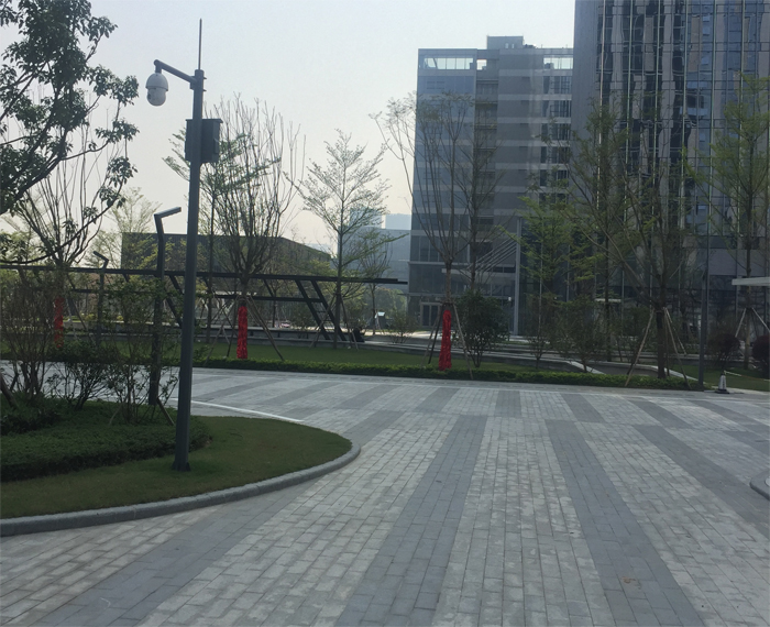 番禺 中铁环球中心 仿石材路面砖项目